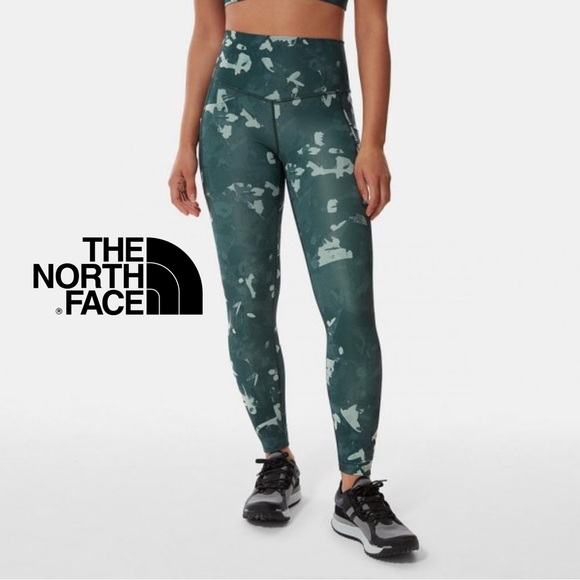 The North Face Pants - THE NORTH FACE MOTIVATIONAL 7/8 LEGGING JADEITE GREEN SCATTERSHOT PRINT